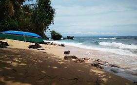 Tori'S Backpacker'S Paradise